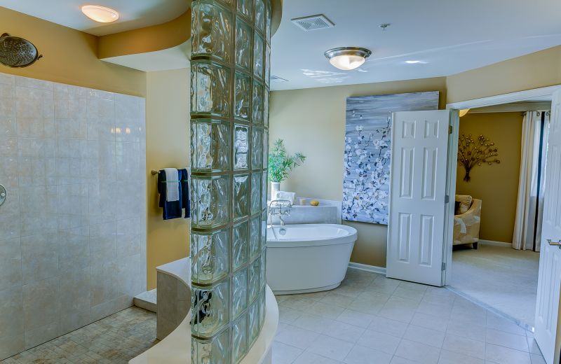Best Bathroom Renovation Contractors in Schertz, TX